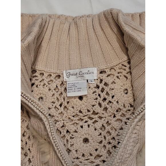 Great Cavalier by St Paul Womens Crochet Cardigan Sz L Ivory Full Zip Fur Detail - Picture 4 of 5